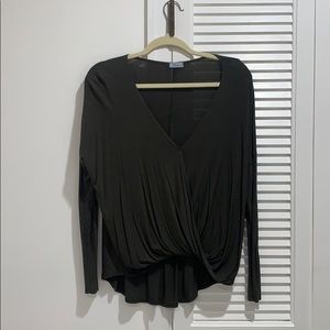 Casual top, olive green